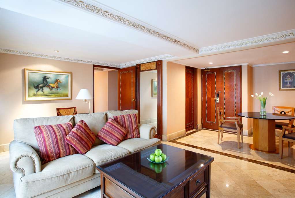 Ambhara Hotel Джакарта Номер фото